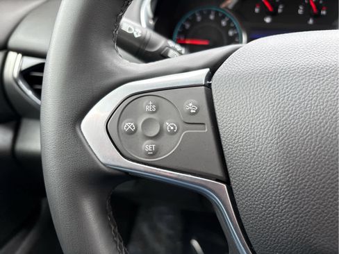 Certified 2023 Chevrolet Traverse LT image 28