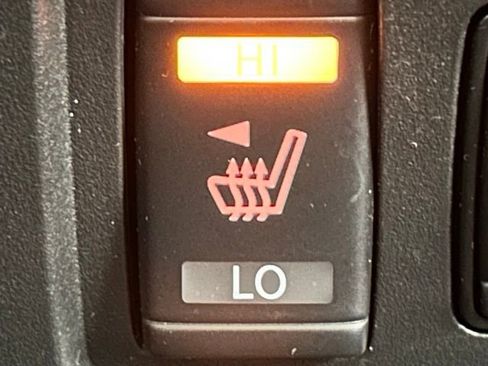 Used 2022 Nissan Frontier PRO-4X w/ Pro-4X Premium Package image 7