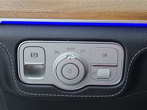 Used 2024 Mercedes-Benz GLE 53 AMG 4MATIC Coupe image 26