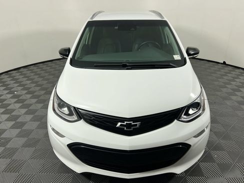 Used 2020 Chevrolet Bolt Premier w/ Infotainment Package FWD image 8