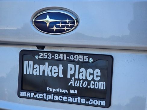Used 2017 Subaru Outback 2.5i Premium AWD/4WD image 17
