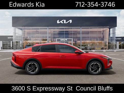 New 2026 Kia K4 EX FWD image 9