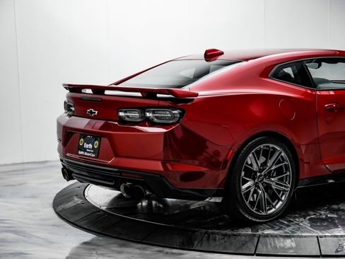 Used 2023 Chevrolet Camaro ZL1 image 14