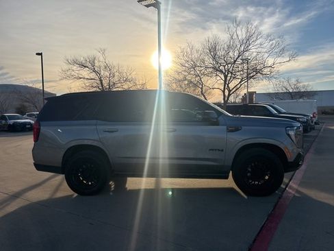 Used 2025 GMC Yukon AT4 Ultimate image 4