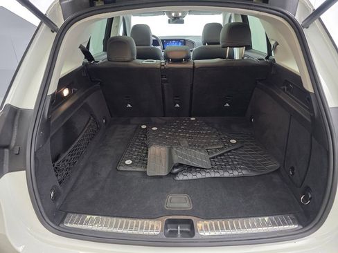 Used 2024 Mercedes-Benz GLE 350 4MATIC image 17