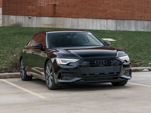 Used 2023 Audi A6 Premium Plus w/ Premium Plus Package image 2