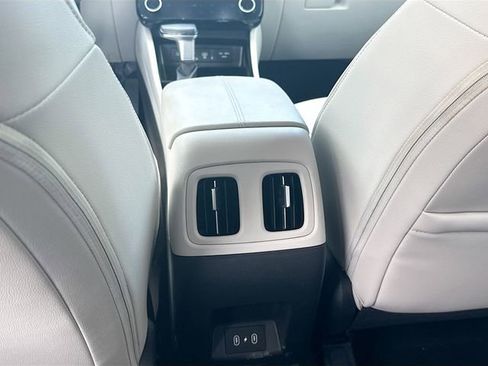 Used 2025 Hyundai Tucson SEL FWD image 24