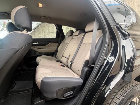 Used 2023 Hyundai Santa Fe SEL image 17