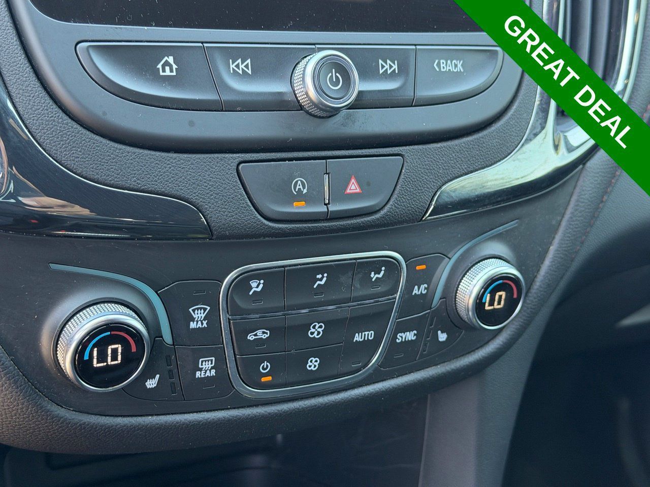 Used 2024 Chevrolet Equinox RS w/ RS Leather Package FWD image 25