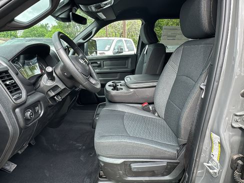 New 2026 RAM 3500 Tradesman AWD/4WD image 13