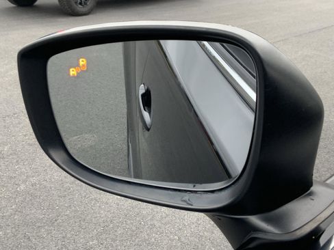 Used 2018 MAZDA CX-9 Grand Touring image 22