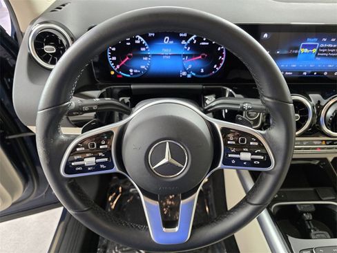 Used 2023 Mercedes-Benz GLA 250 image 17