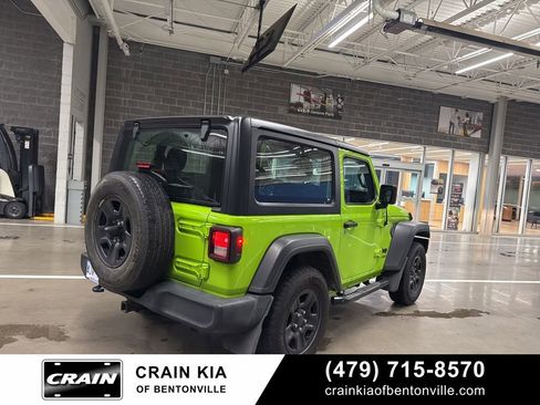 Used 2021 Jeep Wrangler Sport AWD/4WD image 5
