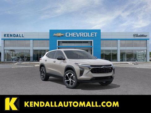 New 2026 Chevrolet Trax RS w/ Sunroof Package FWD image 1
