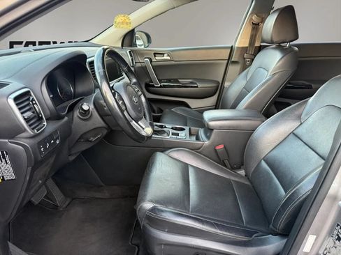 Used 2020 Kia Sportage EX w/ EX Technology Package FWD image 14