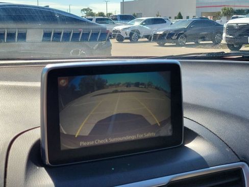 Used 2015 MAZDA MAZDA3 i Touring image 18