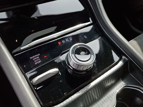New 2026 Jeep Grand Cherokee Altitude AWD/4WD image 17