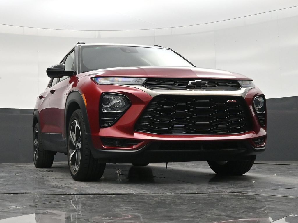 Used 2021 Chevrolet TrailBlazer RS w/ Technology Package FWD image 26
