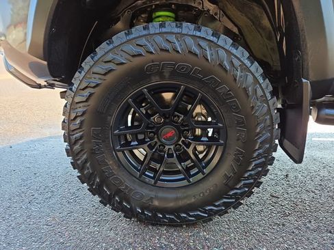Used 2021 Toyota Tacoma TRD Pro AWD/4WD image 7