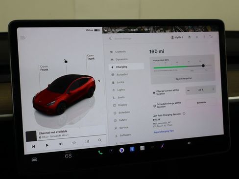 Used 2023 Tesla Model Y Long Range AWD/4WD image 31