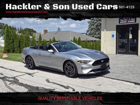 Used 2020 Ford Mustang Premium RWD image 1