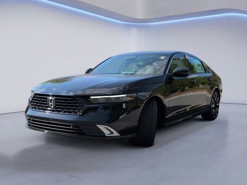 New 2026 Honda Accord Touring image 11
