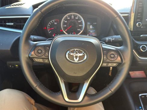 Used 2022 Toyota Corolla SE image 4