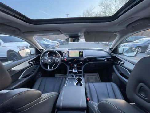 Used 2025 Acura MDX SH-AWD w/ Technology Package image 33