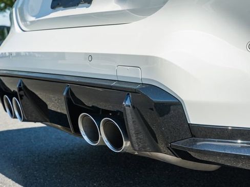 Used 2022 BMW M4 Coupe w/ Parking Assistance Package RWD image 8