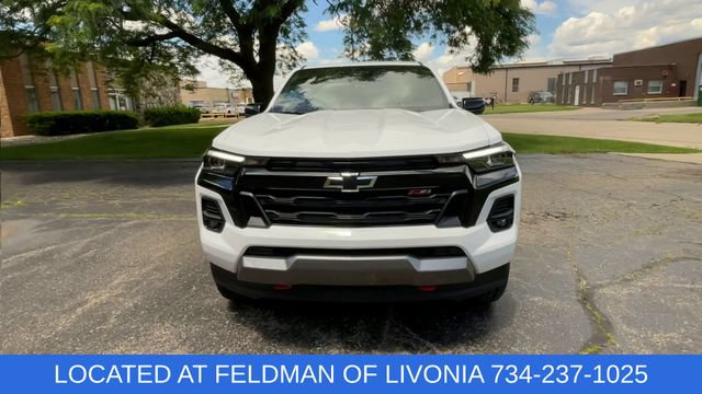 Certified 2024 Chevrolet Colorado Z71 w/ Z71 Convenience Package 2 AWD/4WD image 3