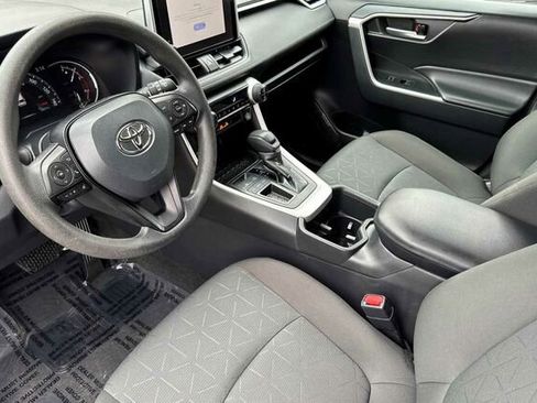 Used 2023 Toyota RAV4 XLE image 10
