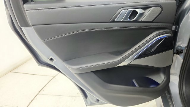 Used 2026 BMW X6 xDrive40i w/ Premium Package AWD/4WD image 49