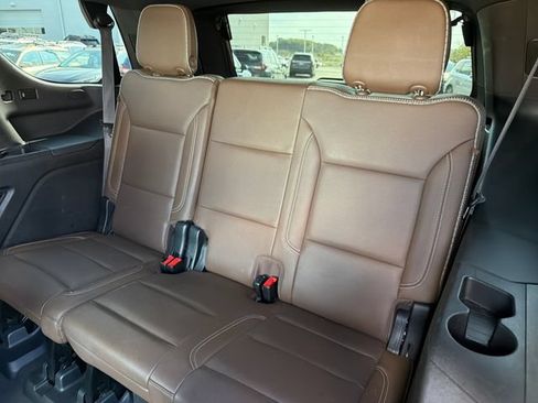 Used 2021 Chevrolet Tahoe High Country AWD/4WD image 23