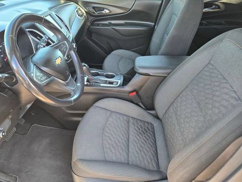 Used 2018 Chevrolet Equinox LT AWD/4WD image 18
