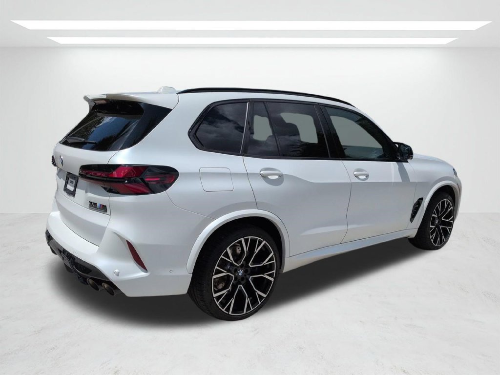 New 2026 BMW X5 M Competition w/ Executive Package AWD/4WD image 4