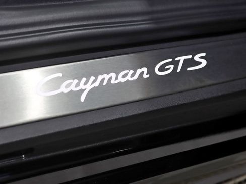 Used 2025 Porsche 718 Cayman GTS RWD image 15