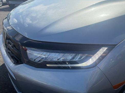 Used 2025 Honda Odyssey Touring image 18