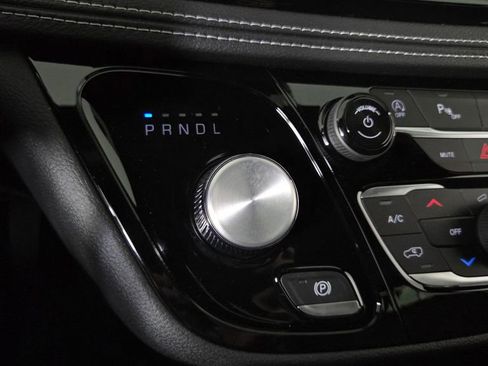 New 2026 Chrysler Pacifica Select image 24