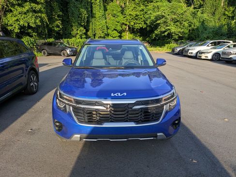 Used 2024 Kia Seltos S AWD/4WD image 2
