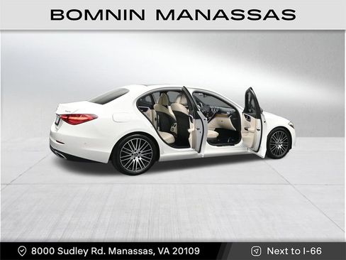 Used 2022 Mercedes-Benz C 300 4MATIC Sedan image 35
