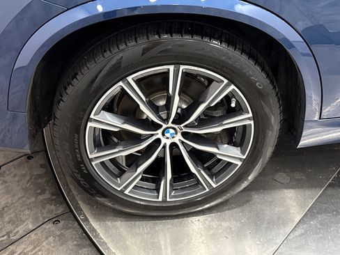 Used 2019 BMW X5 xDrive40i w/ M Sport Package image 56