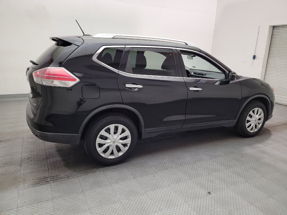 Used 2016 Nissan Rogue S w/ Appearance Package AWD/4WD image 10