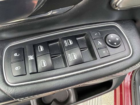 Used 2019 RAM 1500 Limited AWD/4WD image 21