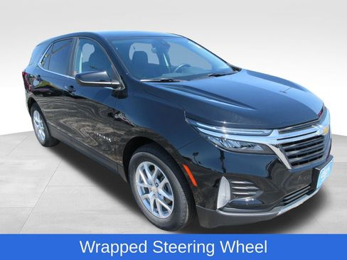 Used 2023 Chevrolet Equinox LT FWD image 8
