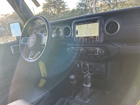 Used 2023 Jeep Wrangler Unlimited Sahara w/ Cold Weather Group image 27