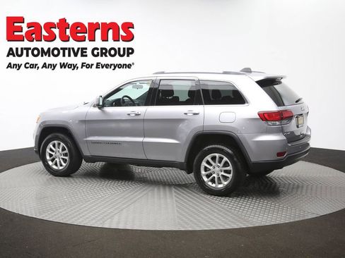 Used 2021 Jeep Grand Cherokee Laredo AWD/4WD image 60