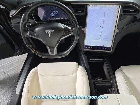 Used 2020 Tesla Model S Long Range Plus image 11