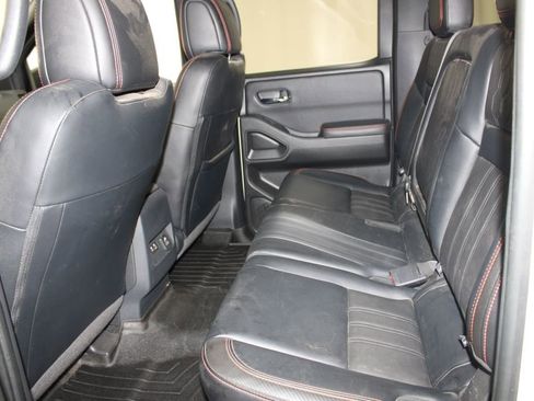 Used 2023 Nissan Frontier PRO-4X w/ Pro-4X Premium Package image 24