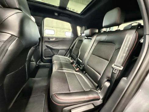 New 2025 Ford Escape ST-Line image 25