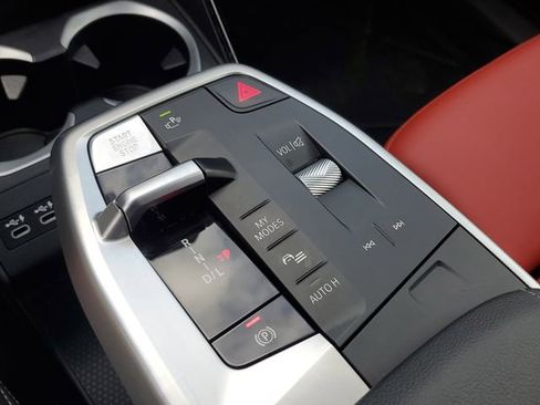 Used 2023 BMW X1 xDrive28i AWD/4WD image 29